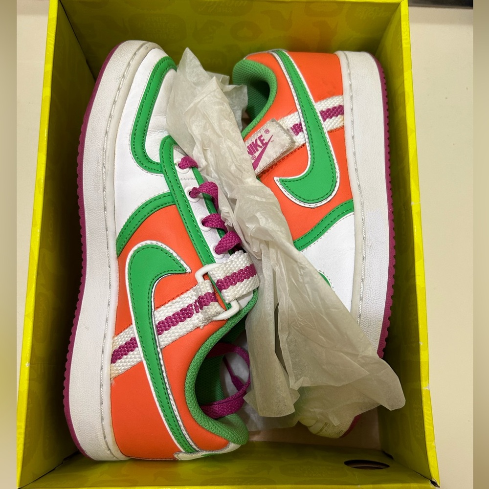Nike dunks multi colored size 8